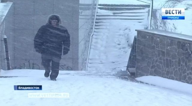 Vladivostok is getting ready for another snowstorm Vladivostok is getting ready for another snowstorm