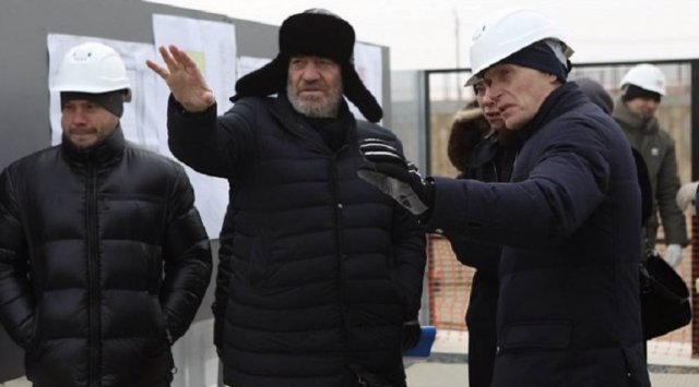 Valery Gergiev visited the construction of the cultural complex in Vladivostok